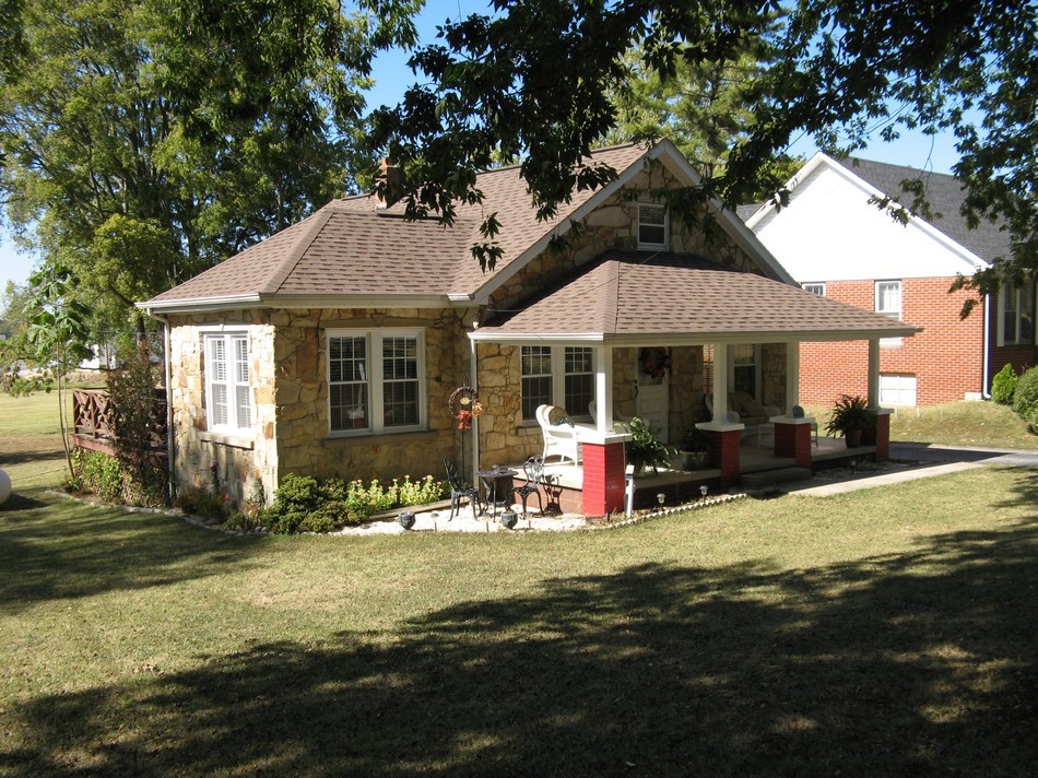 1358 Crutcher house, 2008